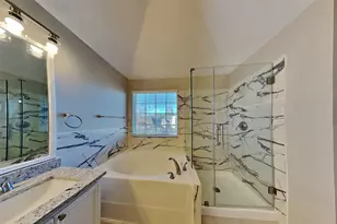 9658 Therrell Dr, Houston, TX 77064 - Photo 12