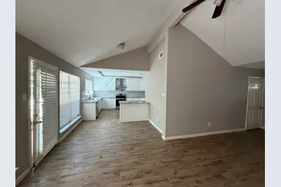 217 Willoughby Drive, Richmond, TX 77469 - Photo 4