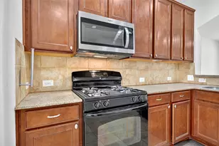 8806 Willow Wind Ln, Houston, TX 77083 - Photo 22