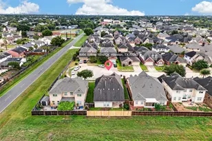 8806 Willow Wind Ln, Houston, TX 77083 - Photo 10
