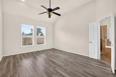 8806 Willow Wind Lane, Houston, TX 77083 - Photo 28