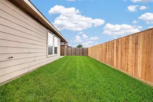 8806 Willow Wind Ln, Houston, TX 77083 - Photo 48
