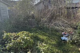 1564 Godwin St, Houston, TX 77023 - Photo 8