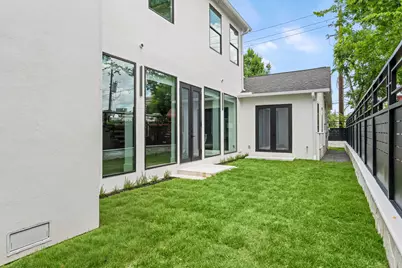 4814 Locust Street, Bellaire, TX 77401 - Photo 38