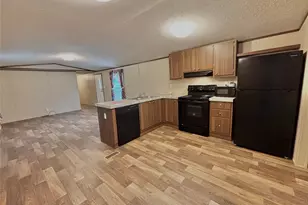 300 Cherokee Ln, Onalaska, TX 77360 - Photo 1