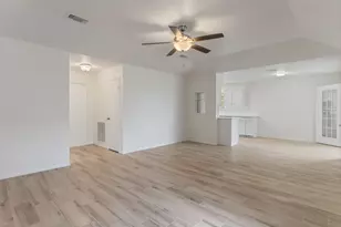 1808 Leissner St, Bay City, TX 77414 - Photo 8