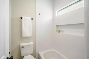 4101 E Rogers St, Houston, TX 77022 - Photo 38