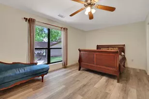 210 Harbor Run Dr, Coldspring, TX 77331 - Photo 34