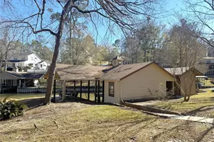 210 Harbor Run Dr, Coldspring, TX 77331 - Photo 16