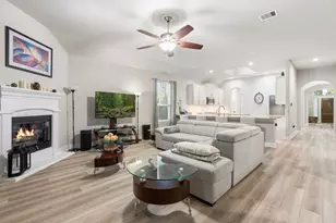 11041 Shadow View Dr, Conroe, TX 77304 - Photo 2