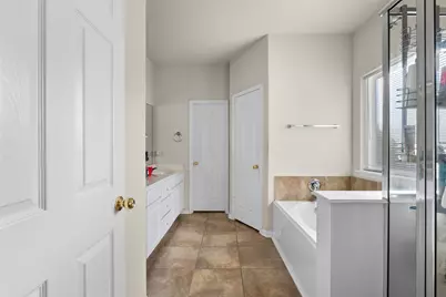 14710 S Isle Of Pines Court, Houston, TX 77049 - Photo 24