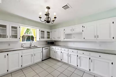 2015 Shady Branch Drive, Kingwood, TX 77339 - Photo 12