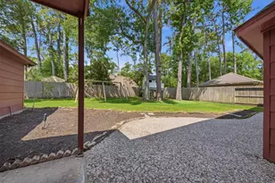 2015 Shady Branch Dr, Kingwood, TX 77339 - Photo 38