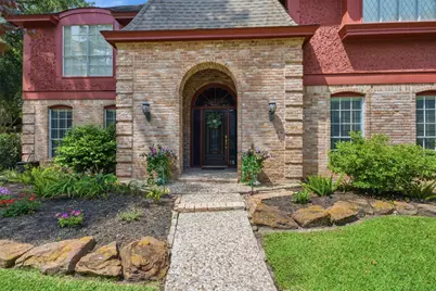 2015 Shady Branch Drive, Kingwood, TX 77339 - Photo 2