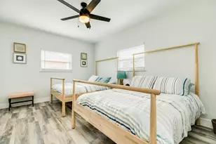 13106 Bermuda Beach Dr, Galveston, TX 77554 - Photo 36