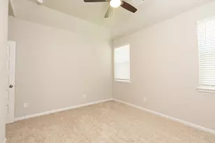 14042 Chinook Dr, Conroe, TX 77384 - Photo 12