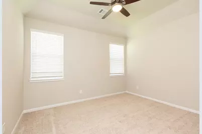 14042 Chinook Drive, Conroe, TX 77384 - Photo 10