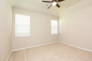 14042 Chinook Dr, Conroe, TX 77384 - Photo 10