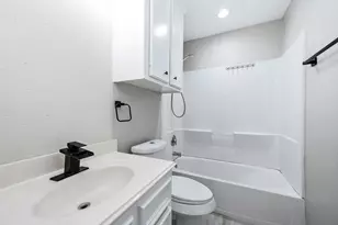 7308 Avenue R, Galveston, TX 77551 - Photo 16