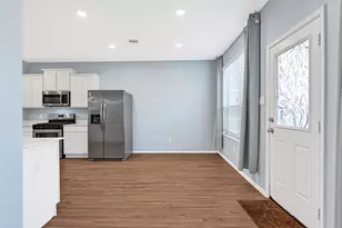 1922 Ballesteros St, Crosby, TX 77532 - Photo 10