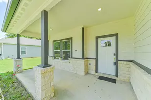 1016 Rachel B Scott St, Cleveland, TX 77327 - Photo 2