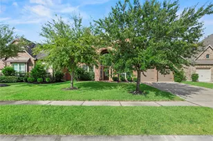 20323 Mary Point Ln, Cypress, TX 77433 - Photo 2