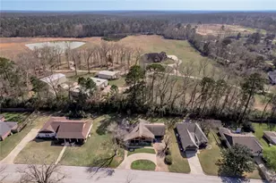 1433 Greenbriar Dr, Huntsville, TX 77340 - Photo 48