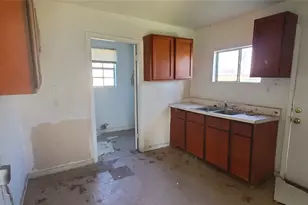 7417 Miley St, Houston, TX 77028 - Photo 14