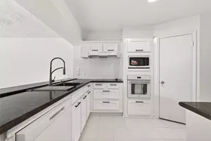 30 SW Windsor Ct Ct, Missouri City, TX 77459 - Photo 22