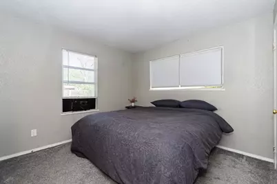 706 E New York Street, Brazoria, TX 77422 - Photo 16