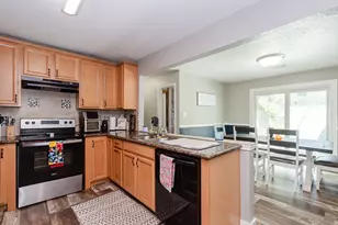706 E New York St, Brazoria, TX 77422 - Photo 20