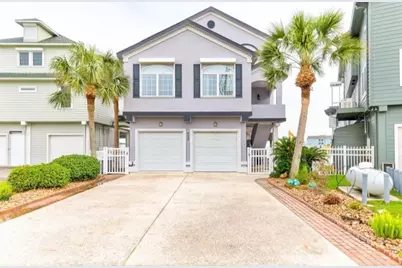 423 Hana Drive, Tiki Island, TX 77554 - Photo 2