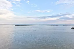 423 Hana Dr, Tiki Island, TX 77554 - Photo 46