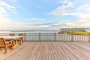 423 Hana Dr, Tiki Island, TX 77554 - Photo 44