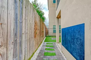 1910 Oakdale St, Houston, TX 77004 - Photo 6