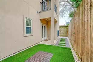 1910 Oakdale St, Houston, TX 77004 - Photo 8