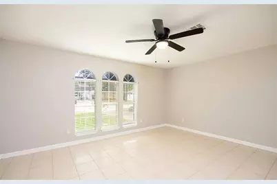 7019 Bent Branch Drive, Houston, TX 77088 - Photo 8