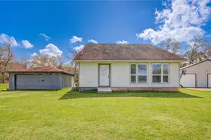 3067 Cr-580, West Columbia, TX 77486 - Photo 1