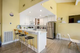 22547 Bayview Cir, Huntsville, TX 77320 - Photo 14