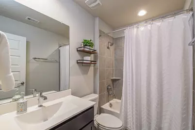 13009 Oleander Bay Lane, Texas City, TX 77568 - Photo 24