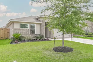 13009 Oleander Bay Ln, Texas City, TX 77568 - Photo 2