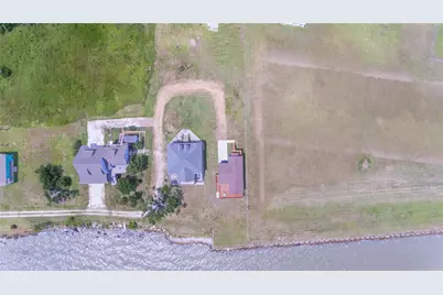 213 Heartfield Lane, Smith Point, TX 77514 - Photo 34