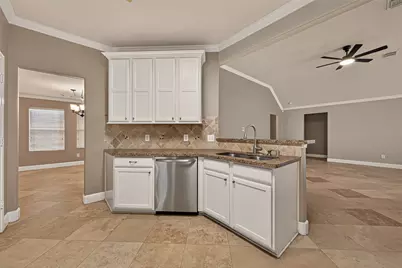 12135 English Brook Circle, Humble, TX 77346 - Photo 14