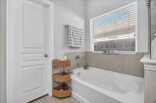 8730 Willet St, Baytown, TX 77521 - Photo 22