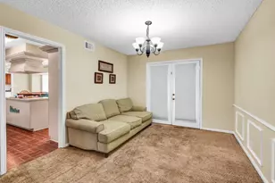 221 Wedgewood St, Lake Jackson, TX 77566 - Photo 10