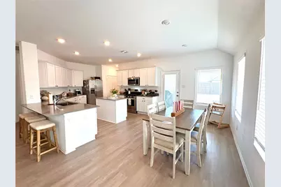 9907 Summer Peony Court, Baytown, TX 77521 - Photo 2