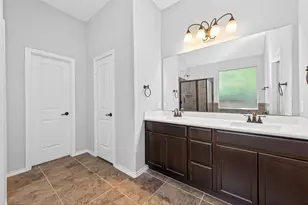 3 Black Swan Ct, Magnolia, TX 77354 - Photo 16