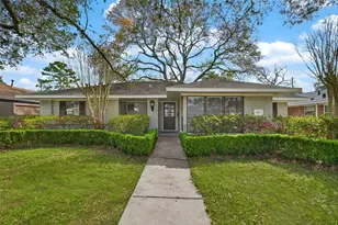 4807 Creekbend Dr, Houston, TX 77035 - Photo 4