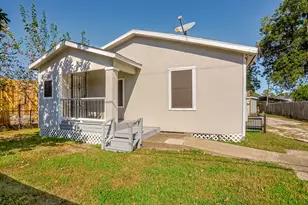 776 Fair St, Houston, TX 77088 - Photo 2