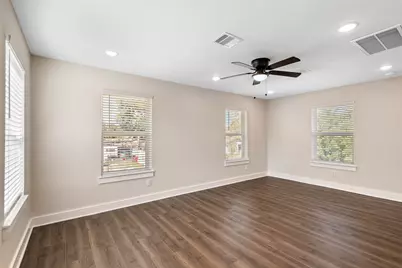 1206 S Victory Drive, Houston, TX 77088 - Photo 24